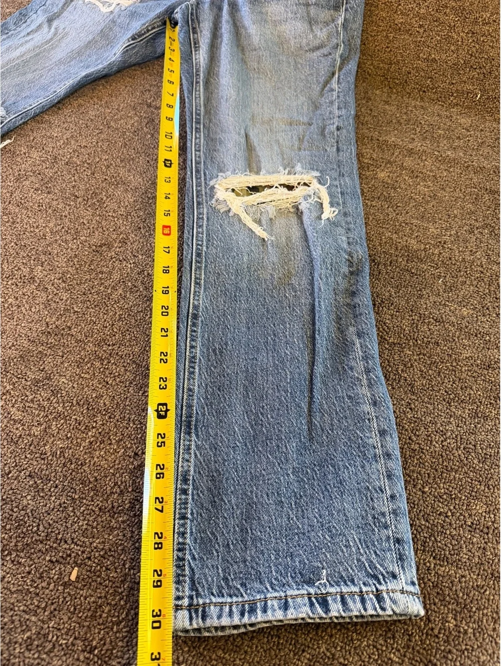 2019 Levi’s 541 Athletic Taper Jeans Men’s 32x32 Distressed Ripped Camo Y2K